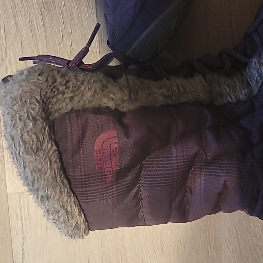 The North Face Boots Goose Down Puffer Nuptse Fur IV Snow Ski Size 8 Purple/pink - Picture 2 of 11